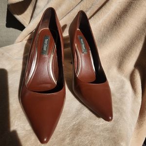 Brown Leather heels - great for work and going out!